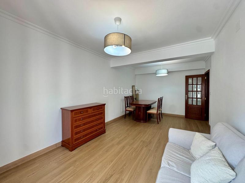 Foto fc8557c9-6d0f-46b1-9870-6a70ce2f6829. Etagenwohnung mit heizung in Teis Vigo