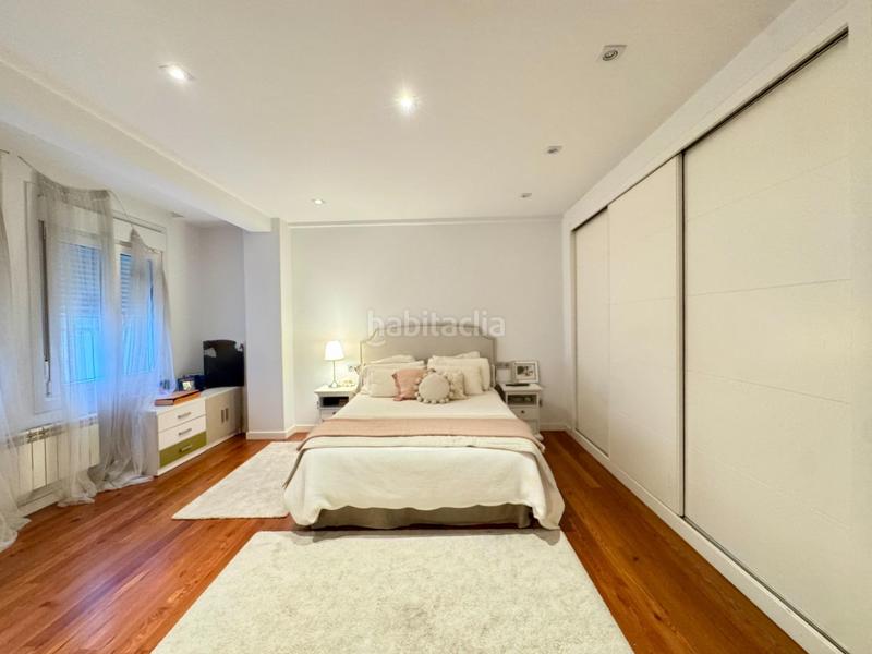 Foto 32b3726f-28b8-4879-b91b-49474c7ccf57. Pis amb calefacció a Plaza España - Corte Inglés Vigo