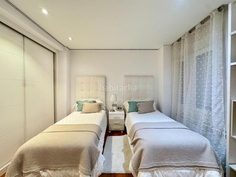 Foto 35ca1c5b-1b16-49a5-8459-47172d4be71b. Pis amb calefacció a Plaza España - Corte Inglés Vigo