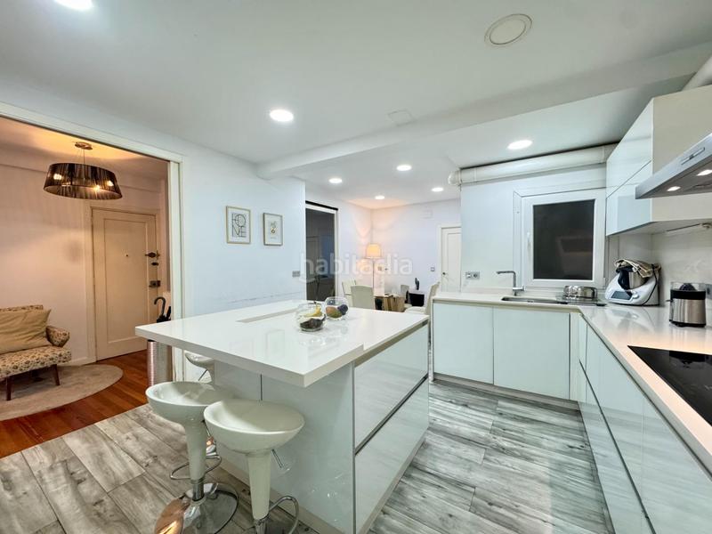 Foto 8b65a67f-99b7-4ad3-8b97-8c7aa009d895. Pis amb calefacció a Plaza España - Corte Inglés Vigo