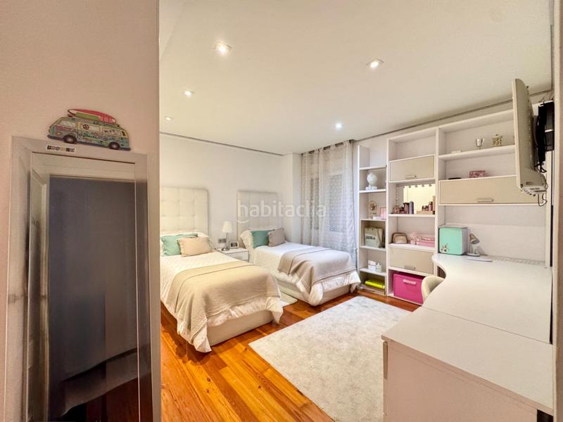 Foto c6e47417-47c4-4acf-9565-df08aa69e2ee. Pis amb calefacció a Plaza España - Corte Inglés Vigo