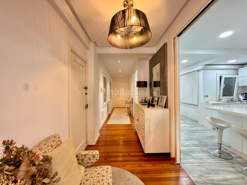 Foto ecd8b643-7dab-404a-bed3-a6868ef8ee6c. Pis amb calefacció a Plaza España - Corte Inglés Vigo