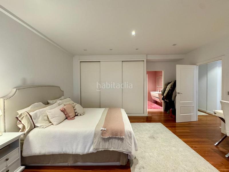 Foto f55dca3d-e81d-4053-ab20-8b52c4d28770. Pis amb calefacció a Plaza España - Corte Inglés Vigo