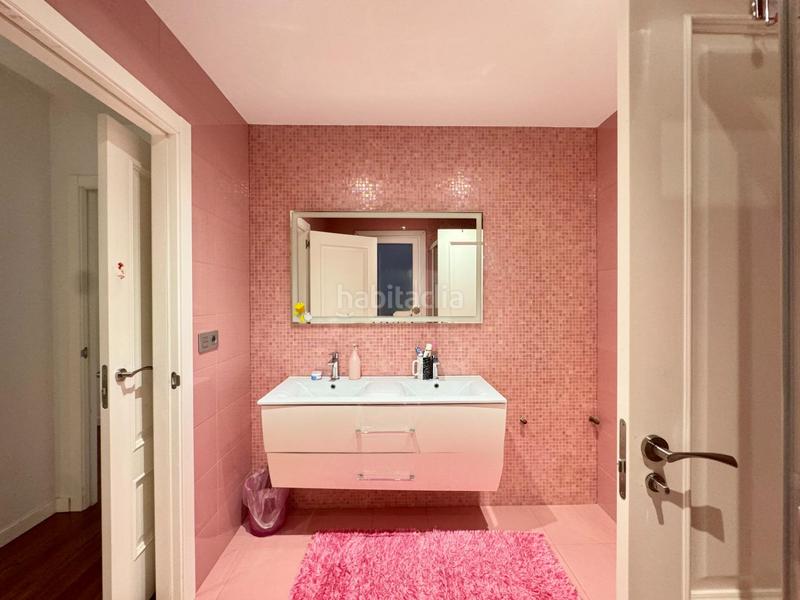 Foto fa902136-beaa-4989-a024-16a89b995404. Pis amb calefacció a Plaza España - Corte Inglés Vigo