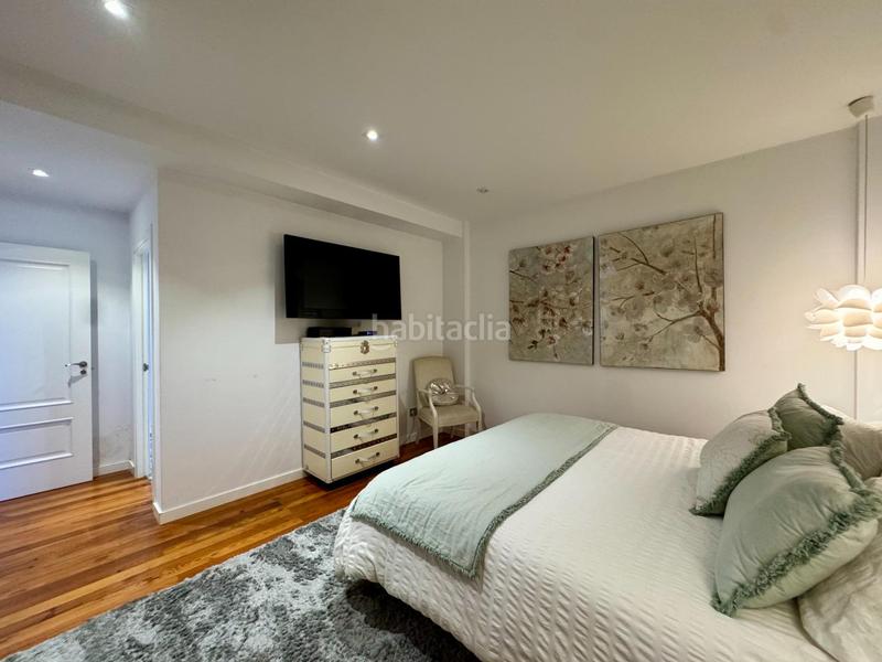 Foto fe044edd-6dc6-409d-8b00-16348c91555e. Pis amb calefacció a Plaza España - Corte Inglés Vigo