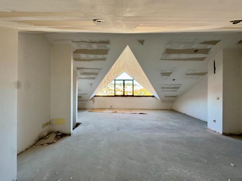 Foto 0fc2adc0-f396-4346-a665-8db941777cd4. Reihenhaus mit heizung parking in Teis Vigo