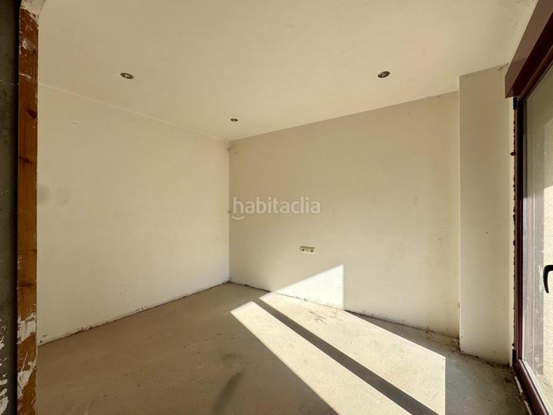 Foto 48f40473-268a-4d27-abda-a81c245d25be. Reihenhaus mit heizung parking in Teis Vigo