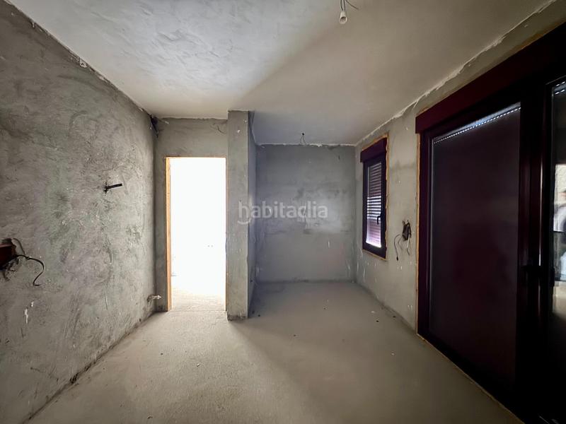 Foto 6ba8d214-84b0-4780-8850-95aa2cf1c549. Reihenhaus mit heizung parking in Teis Vigo