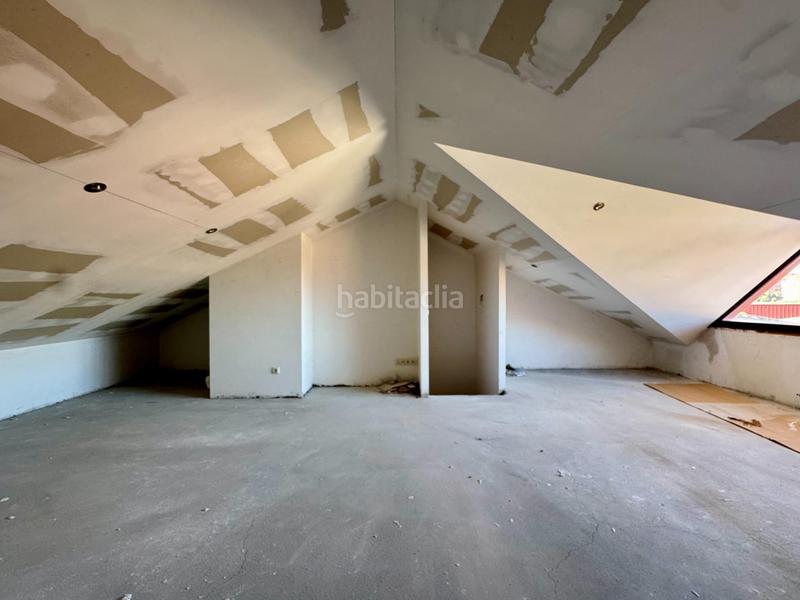 Foto 8d60f761-8aec-46c8-a155-bb96ff5444a7. Reihenhaus mit heizung parking in Teis Vigo