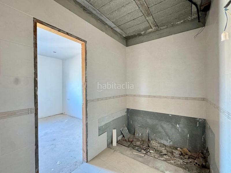 Foto b2f87712-72a0-4e88-aacb-0c66668b4686. Reihenhaus mit heizung parking in Teis Vigo