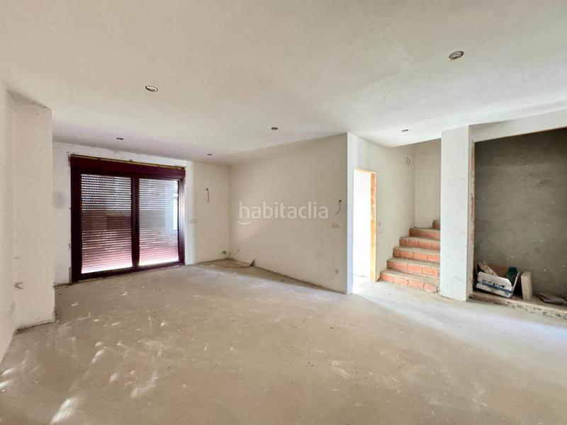 Foto b5fc1b14-9758-4d35-904b-0de44d4ce05a. Reihenhaus mit heizung parking in Teis Vigo