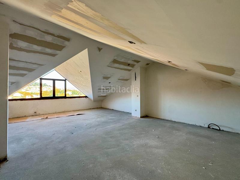 Foto d9e5e63c-905c-4dc3-9788-df0ec65160bc. Reihenhaus mit heizung parking in Teis Vigo