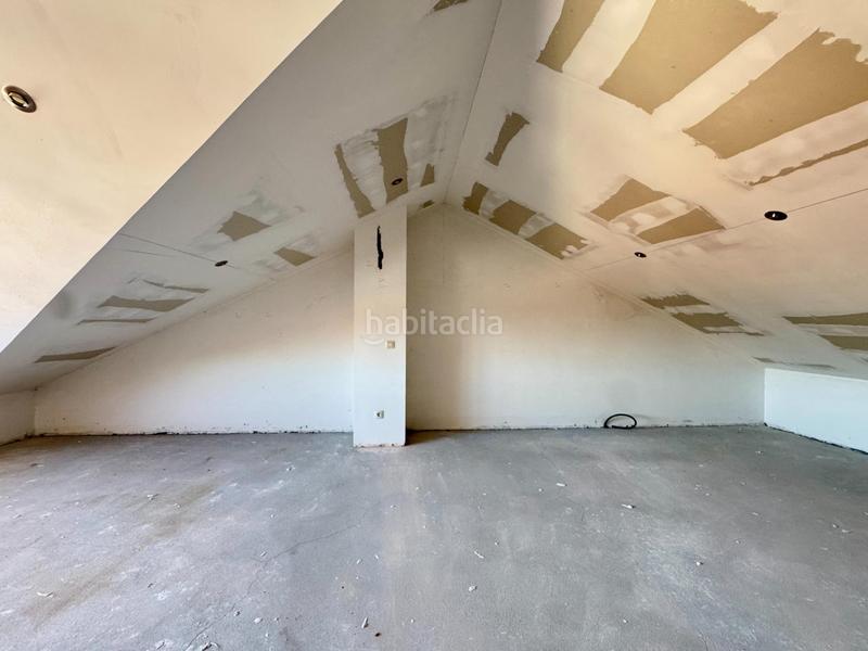 Foto fdd8c47e-c83f-4bce-8a1e-a81517ddca0f. Reihenhaus mit heizung parking in Teis Vigo