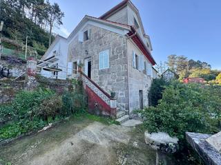 Maison à Redondela. Impresionante vivienda con vistas panorámicas a la ría de vigo.