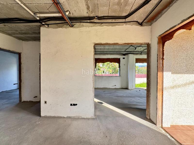 Foto 58319329-517e-46a3-924e-818f7e50649d. Chalet avec chauffage parking dans Baiona