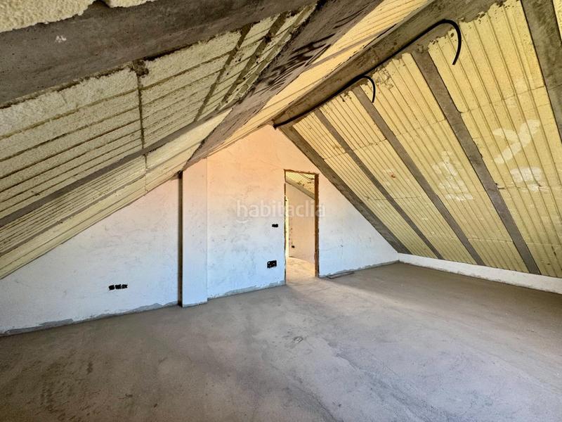 Foto b064b515-1ee1-4ff2-9859-5c1db0d57dc9. Chalet avec chauffage parking dans Baiona