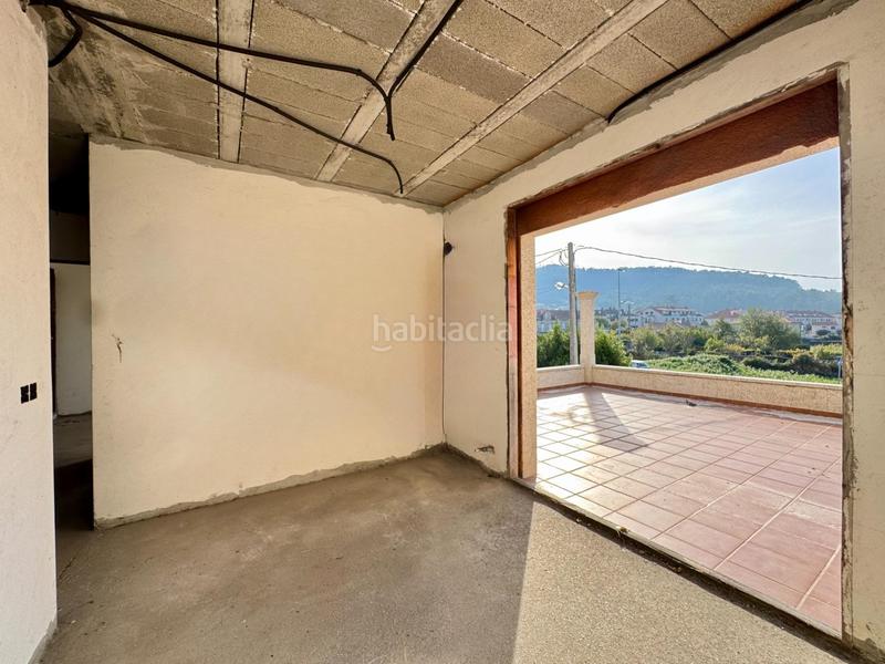 Foto f81ceb37-46e9-4ba2-890d-e1bf95e546cb. Chalet avec chauffage parking dans Baiona