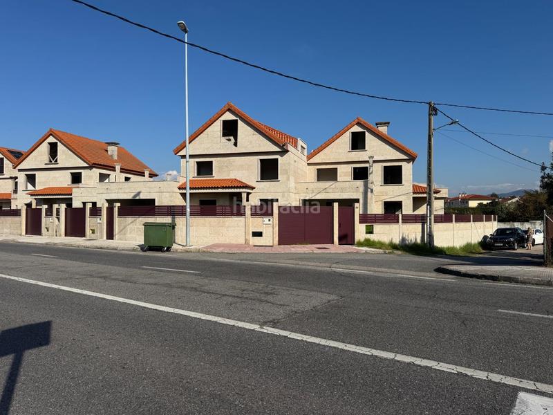 Foto fbb95557-3c74-4345-b52d-c715e15210f0. Chalet avec chauffage parking dans Baiona