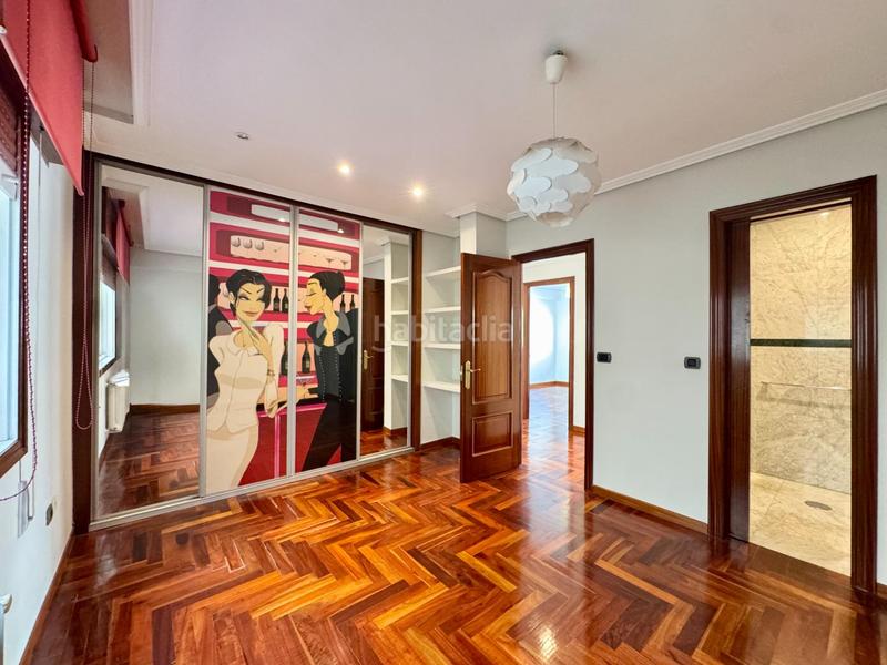 Foto 109aaf33-0337-4482-8ab1-e8ef939f6ebb. Location appartement avec chauffage parking dans Centro - Areal Vigo