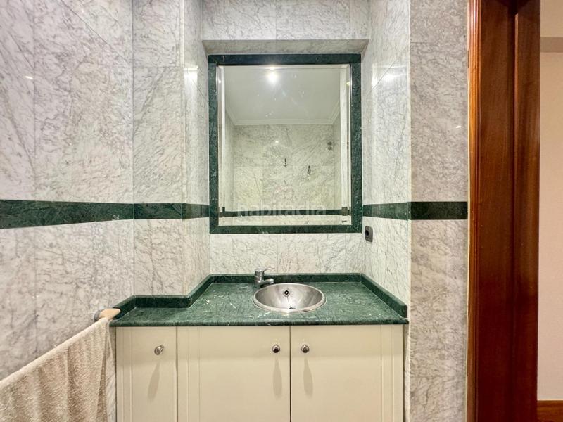 Foto ac2f28fa-b10d-424c-9d42-a73466b4a696. Miete etagenwohnung mit heizung parking in Centro - Areal Vigo