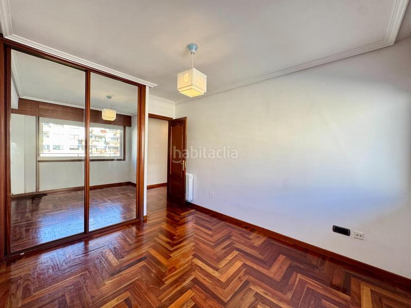 Foto b5bb41b9-9650-4dab-a22e-890493dbae61. Miete etagenwohnung mit heizung parking in Centro - Areal Vigo