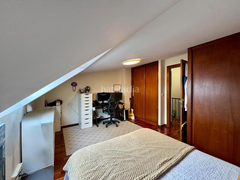 Foto 5a219aaa-f826-4c6e-8a6f-696cfbca9416. Duplex avec chauffage parking dans As Travesas - Balaidos Vigo