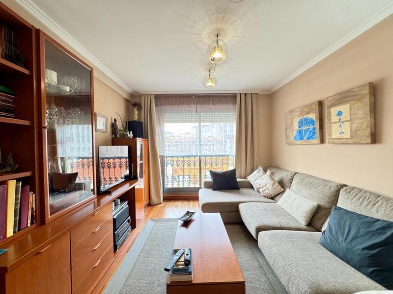 Foto 96a813c4-39c5-4b58-81e3-c8f75610aeb3. Duplex avec chauffage parking dans As Travesas - Balaidos Vigo