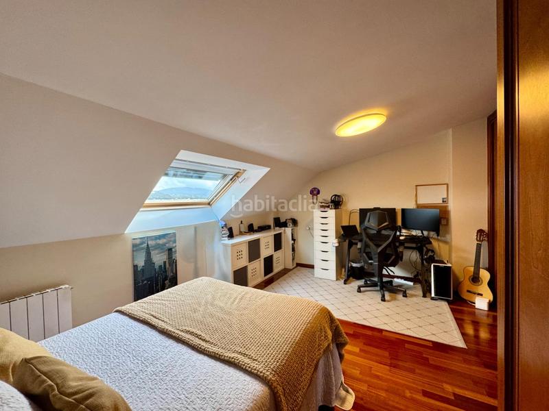 Foto c47a4dfd-aee1-4f9b-82ba-a7829dbe20d7. Duplex avec chauffage parking dans As Travesas - Balaidos Vigo