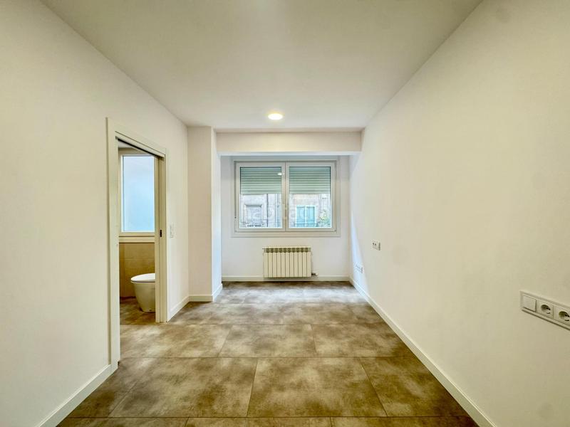 Foto 232278c5-64b1-4372-8859-0032e8923e95. Pis amb calefacció a Plaza España - Corte Inglés Vigo