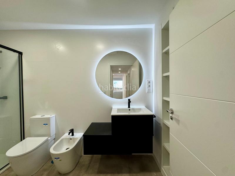 Foto e66de5ca-bccf-4f99-8f9a-bb7af689adf4. Pis amb calefacció a Plaza España - Corte Inglés Vigo