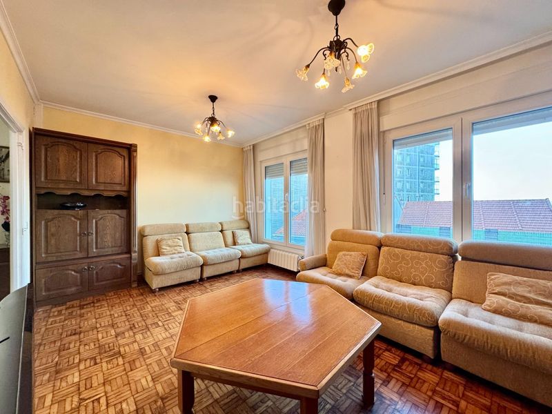 Foto 06663af4-efb5-4a3f-a467-562810167f9a. Pis amb calefacció aparcament a Vilanova de Arousa