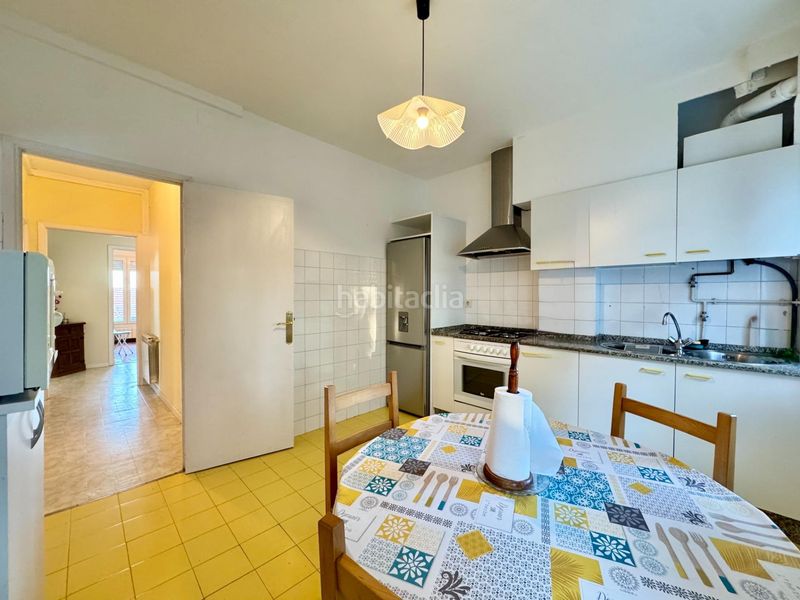 Foto 3456ddf6-5a89-4d54-89df-01795cd449b7. Pis amb calefacció aparcament a Vilanova de Arousa