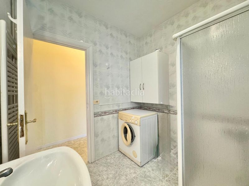 Foto 74c6d755-d068-4f22-91f9-bf3cdf098ca0. Pis amb calefacció aparcament a Vilanova de Arousa