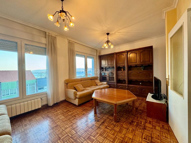 Foto b17e6232-e892-4619-89c4-bd7dcb05bb79. Pis amb calefacció aparcament a Vilanova de Arousa