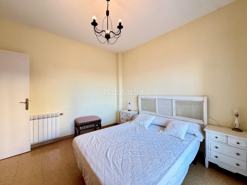 Foto ed27d4fb-1fc3-4d33-99ab-f9dfba86c599. Pis amb calefacció aparcament a Vilanova de Arousa