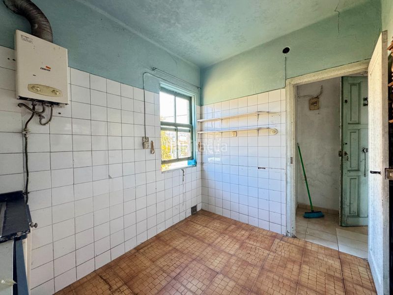 Foto 5a7a84d5-13b5-4680-8842-2a4e4144e6ec. Casa amb aparcament a Coruxo - Oia - Saiáns Vigo