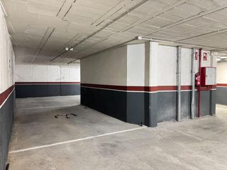 Location Parking voiture à Calle del doctor corbal 7. Se alquila plaza de garaje en dr. corbal, vigo