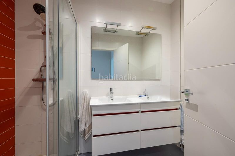 Foto a6750da3-8211-48e1-88e3-2f58af38eca1. Xalet amb calefacció aparcament piscina a Coruxo - Oia - Saiáns Vigo