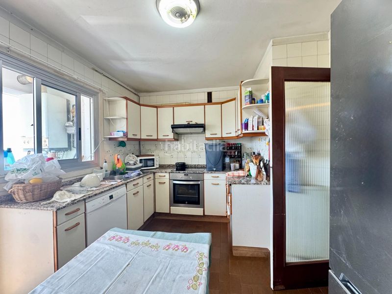 Foto b847929f-98fb-45fd-9c72-d7190a232caa. Pis amb calefacció aparcament a Coia Vigo