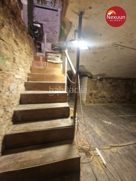 Foto cf7fc1a8-4e27-4f0b-8e7e-841867186f07. Local comercial a Gòtic Barcelona