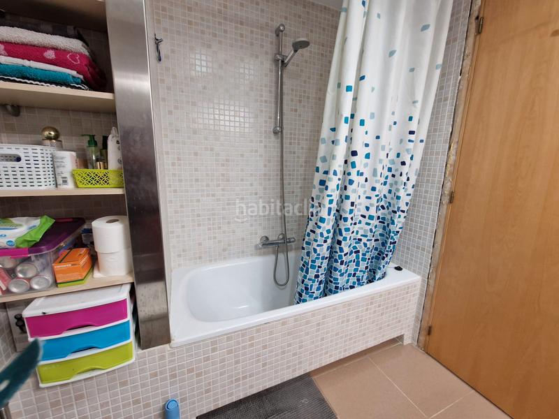 Foto 539aa440-4d88-44c6-a4a1-ce940012ad87. Appartamento con riscaldamento parcheggio in Trinitat Vella Barcelona