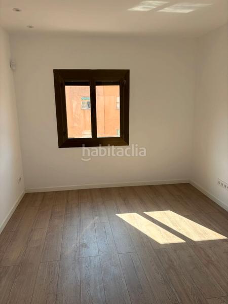 Foto e6453f66-7ff5-4a6c-b407-7335c1c1db57. Pis amb calefacció a Turó de la Peira Barcelona