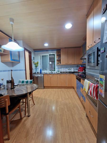 Foto 156a3129-e203-47e5-9a1f-e27a9c232a88. Pis amb calefacció aparcament a Can Cuiàs Montcada i Reixac