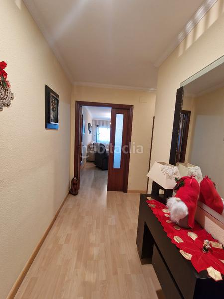 Foto de8d2916-3f1e-4d64-a647-222024cd062a. Pis amb calefacció aparcament a Can Cuiàs Montcada i Reixac