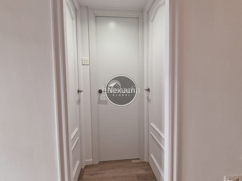 Foto 0b25437f-bf1a-468c-80a3-d16a08995d2e. Pis a Guinardó Barcelona