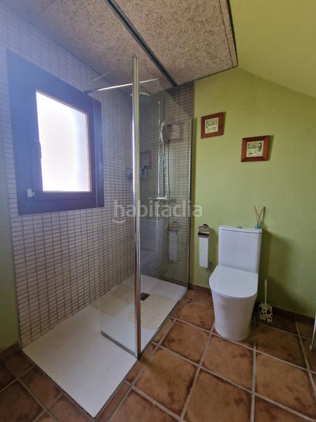 Foto 27227c30-33c9-4907-b000-0abdda39d7c6. Masia amb xemeneia calefacció aparcament piscina a Preixens