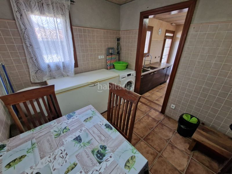 Foto 28e708e2-820c-4d1f-b0e6-51a024d31167. Masia amb xemeneia calefacció aparcament piscina a Preixens