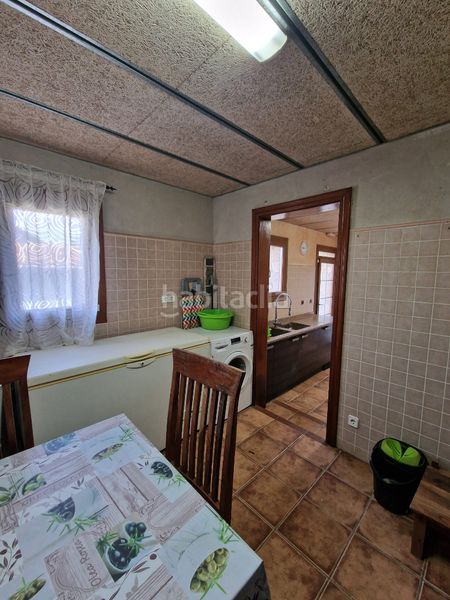 Foto 4cdc34ae-e158-4a88-8d49-31ad8e49c9e7. Masia amb xemeneia calefacció aparcament piscina a Preixens