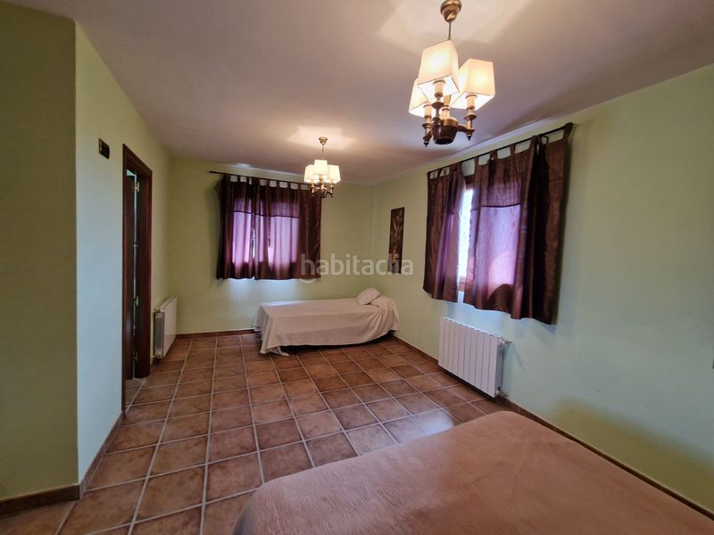 Foto 66b40373-e25e-44ad-a8c2-3294be006fc8. Masia amb xemeneia calefacció aparcament piscina a Preixens