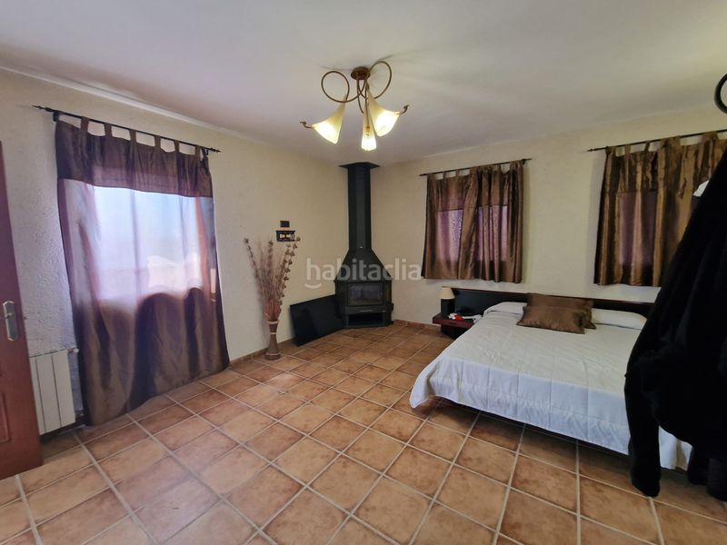 Foto 7b29d759-0a18-4721-a04b-d9aa6affddd8. Masia amb xemeneia calefacció aparcament piscina a Preixens